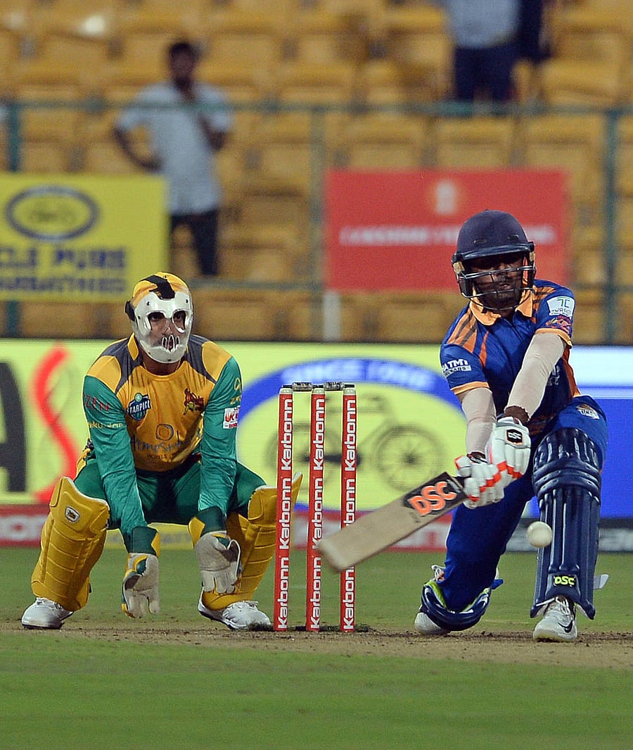 SOLID Hubli Tigers will pin their hopes on Mohammad Taha (right) to get them off to a good start when they face Shivamogga Lions on Sunday. DH FILE PHOTO