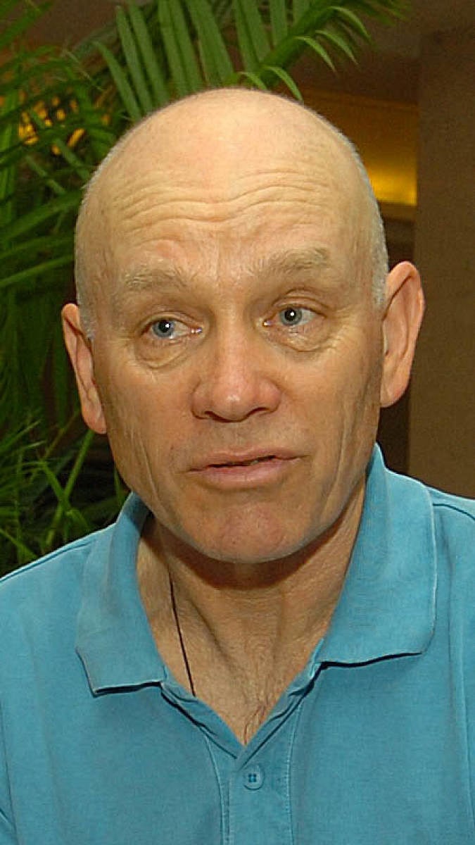 Ric Charlesworth 