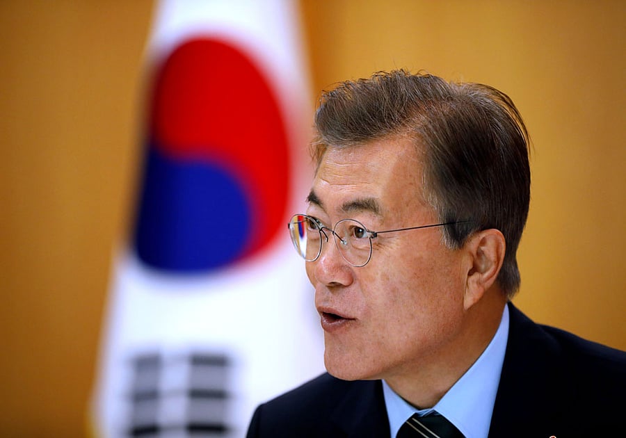 President Moon Jae-in's office quoted Moon as saying that Trump asked him to convey those messages to the North Korean leader if he visits Seoul this year as he promised. (Reuters file photo)