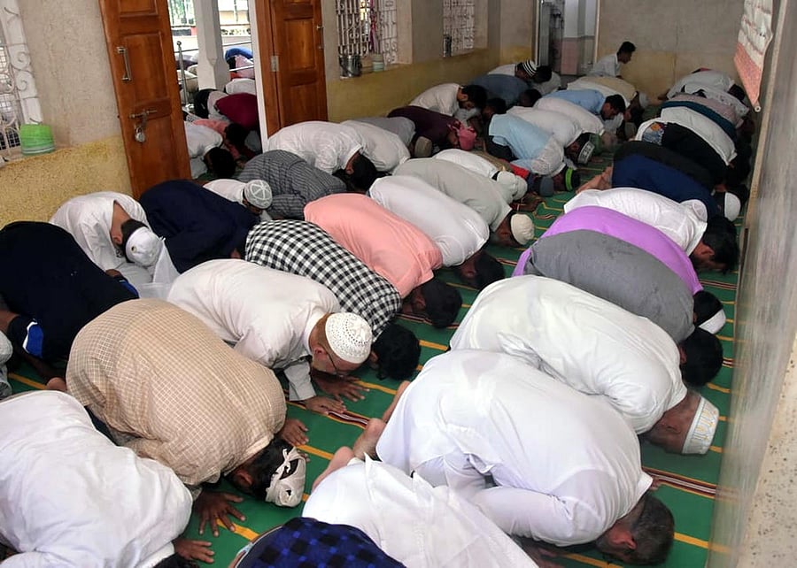 Some Hindus from the nearby Jounpur village suggested to their Muslim brethren that they could offer the prayer at the Shiva Temple, which was very close to which they agreed readily. Representative image