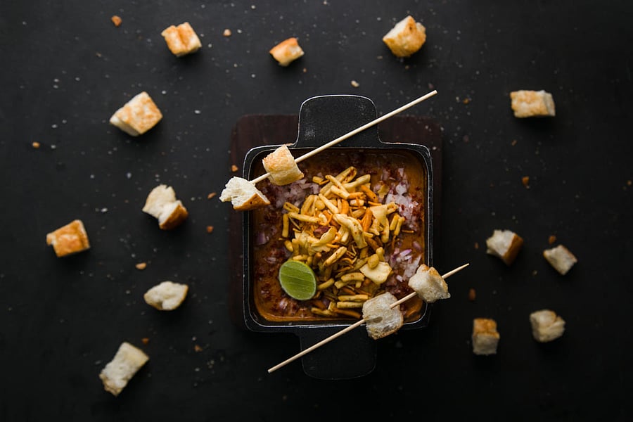 Misal Pav Fondue
