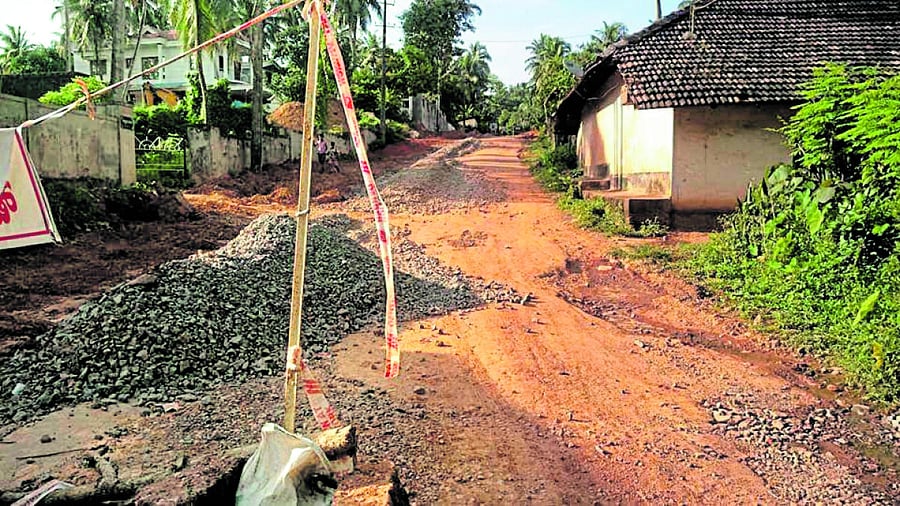 The condition of the road at Pakkaladka in Mangaluru.
