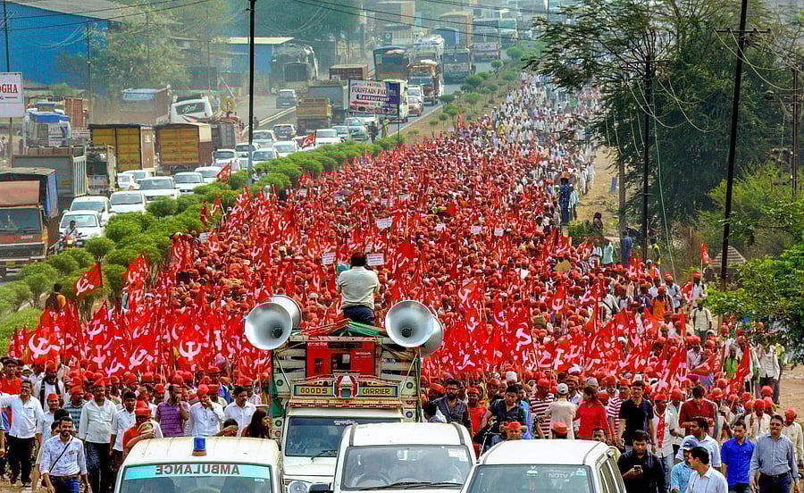 The trade unions' national strike is also likely to get the support of Bhumi Adhikar Andolan, a group of 106 organisations including AIKS. (PTI File Photo)