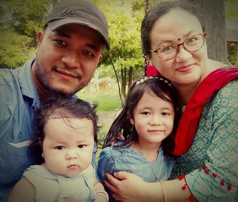 Kishorechandra Wangkhem with his family. DH Photo/Sumir Karmakar
