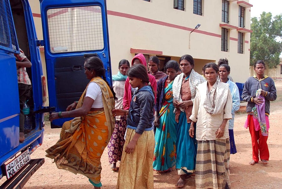 Superintendent of Police A N Prakash Gowda and staff conducted a raid and rescued the bonded labourers at Savamkanahalli under Dudda Police station limits.