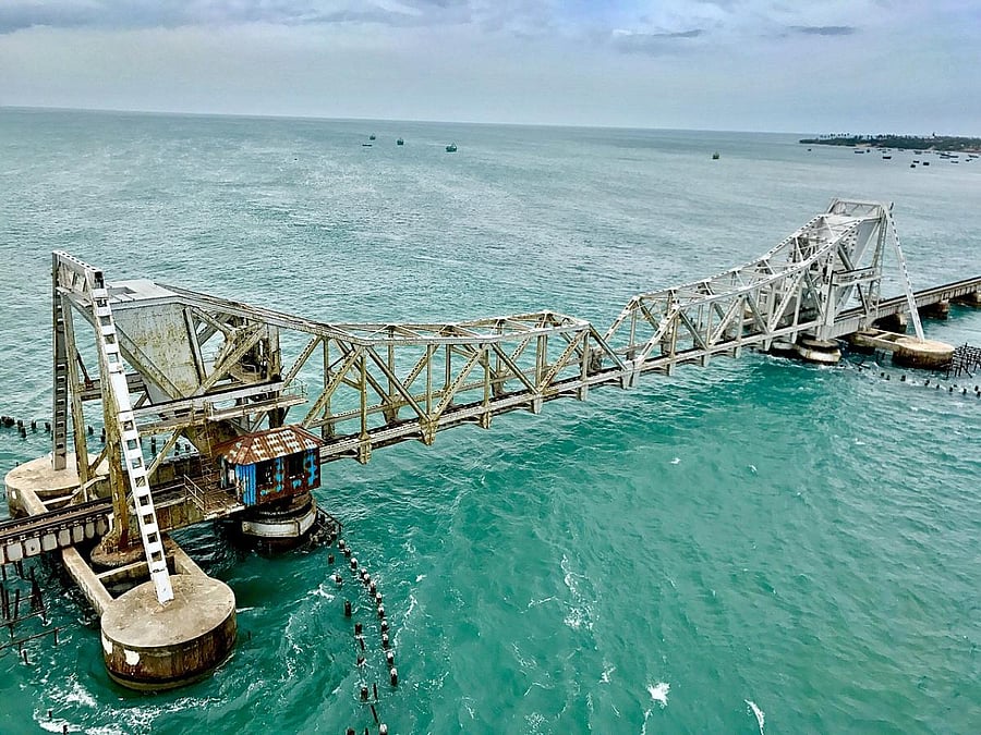 The now 104-year-old Pamban Bridge was India's first sea bridge and was the longest sea bridge in India until the opening of the Bandra-Worli Sea Link in Mumbai in 2010