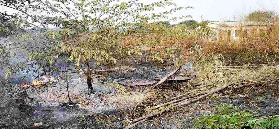 It took lake marshals and fire and emergency department nearly two hours to douse the flames.