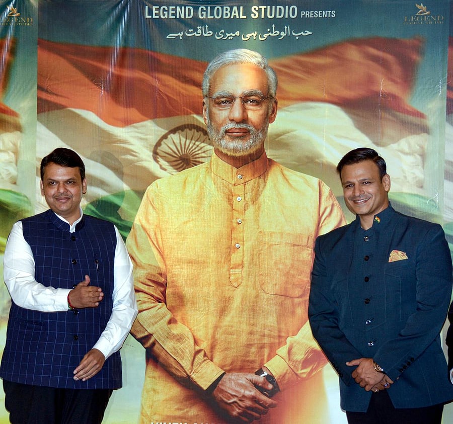 Maharashtra Chief Minister Devendra Fadnavis and actor Vivek Oberoi after the poster launch of Prime Minister Narendra Modi's biopic in Mumbai on Jan 7, 2019. PTI