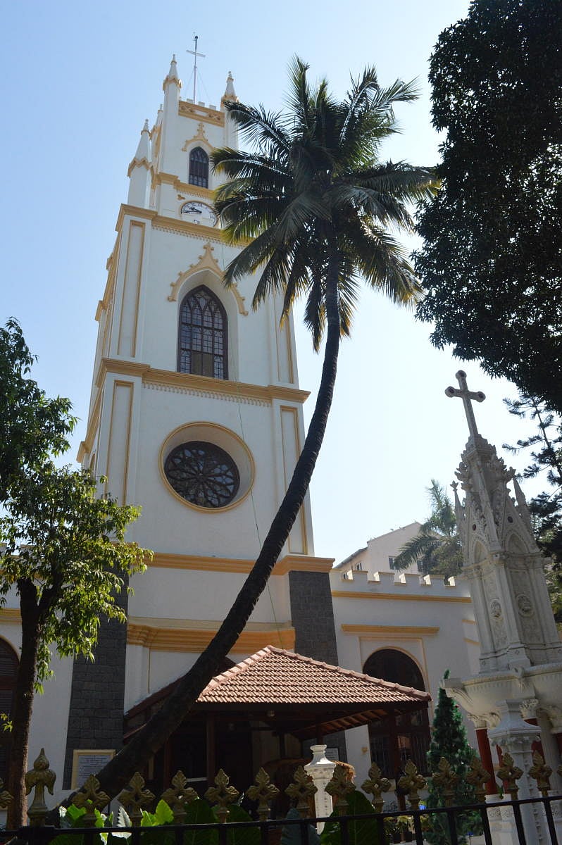 The facade of St Thomas Cathedral, Mumbai