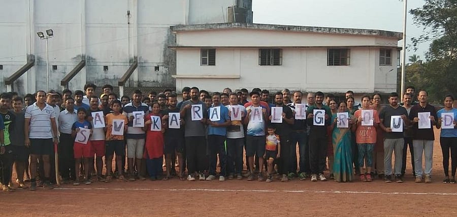 Opposing the construction of Kabaddi stadium at Karavali Maidan, people staged a protest as part of ‘Karavali Maidana Ulisi’ campaign.