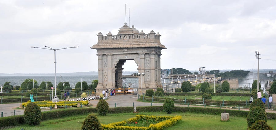 Many Naysayers: The state government has announced a Rs 1,200-crore Disneyland-like amusement park at the Krishna Raja Sagara. DH FILE photo