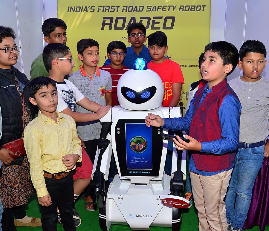Roadeo is built by a group of children aged between 9 and 14 years. It can assist children to cross roads at busy junctions by showing traffic signs. DH photo