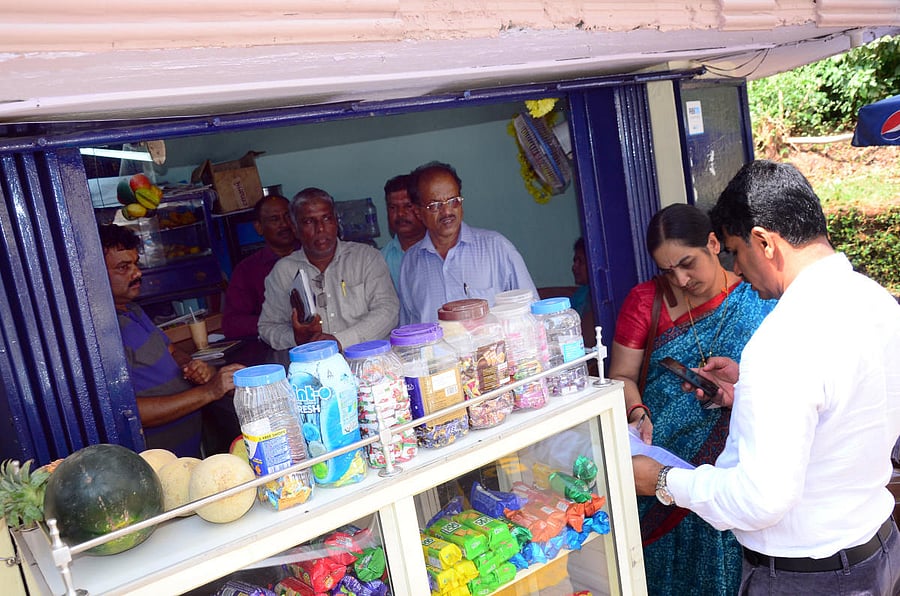 MCC officials led by Commissioner Mohammed Nazeer raided shops in Mangaluru.