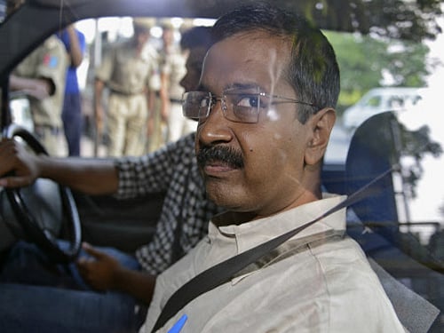 AAP leader Arvind Kejriwal today refused to withdraw his statement in which he had levelled corruption allegations against Union minister Nitin Gadkari after a Delhi court suggested that they ''bury the hatchet'' and seek an amicable resolution on the criminal defamation complaint filed by the BJP leader. Reuters File Photo.
