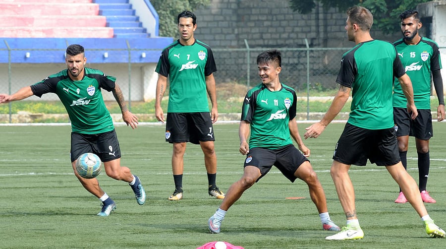 ISL: Bengaluru FC face stern Delhi test