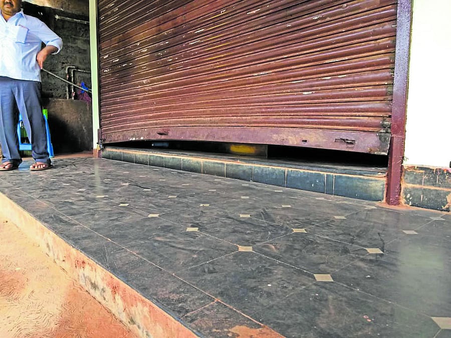 Picture for representation only