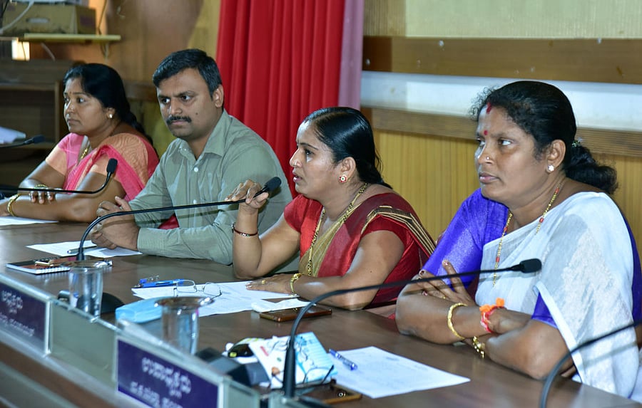 President Meenakshi Shanthigodu speaks during the Zilla Panchayat special meeting in Mangaluru on Wednesday.
