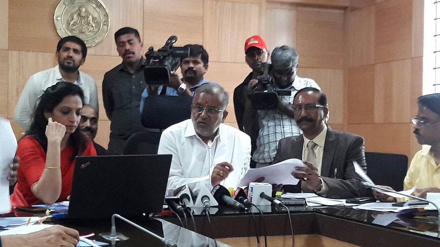 Govt allows 10% fee hike for private engineering colleges from upcoming academic year. DH photo