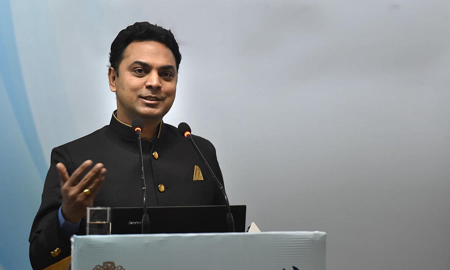 Krishnamurthy V Subramanian