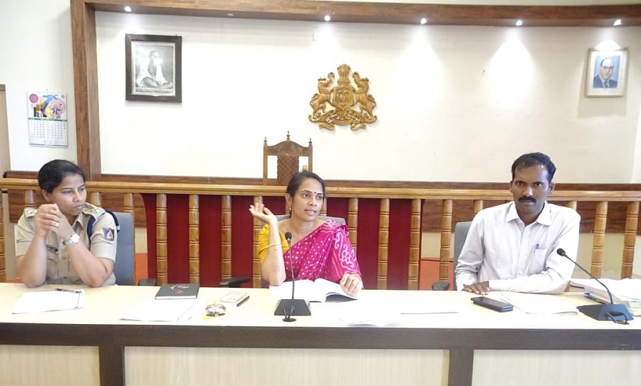 Deputy Commissioner and District Election Officer Annies Kanmani Joy chairs a meeting with leaders of various political parties at the DC’s office in Madikeri on Tuesday. Superintendent of Police Dr Suman D Pennekar and Additional Deputy Commissioner T Yogesh look on.