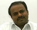 CM favoured sons, must quit: Siddu, HDK