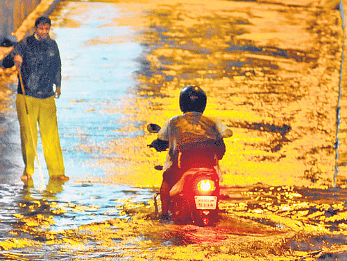 Heavy rains lashed City on Monday evening. In a span of two hours the City received 19.8 mm rainfall. DH photo