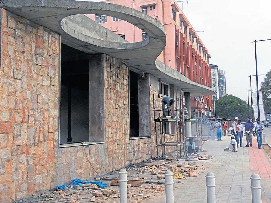The KR Market Metro station wall is made to resemble the Bengaluru fort. Dh photo