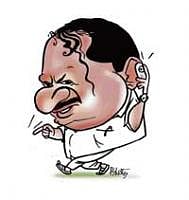 Kumaraswamy ridicules Mayor, deputy's car craze