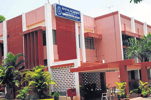 Scores of graduates lose a year as KSOU delays marks cards