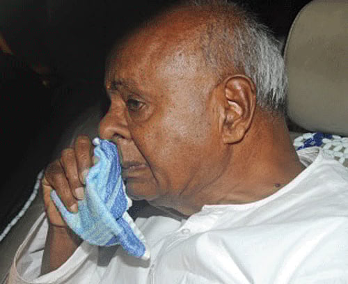 JD (S) National President H D Deve Gowda, on Tuesday, sought an inquiry into the role of Energy Minister D K Shivakumar in the sanctioning of land to NICE. / DH file photo