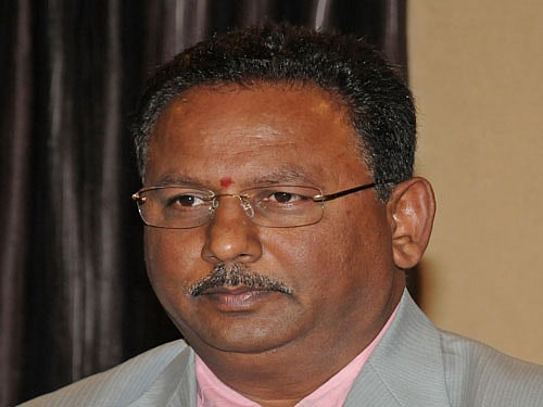 Maheshappa was appointed as V-C of VTU in 2010 and is currently on his second term in office. The fact finding committee constituted following several complaints against Maheshappa was given 24 terms of reference. DH photo