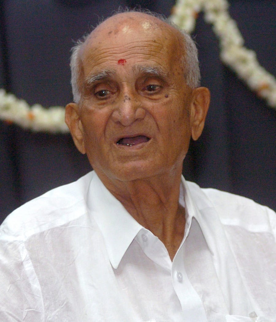 G Madegowda