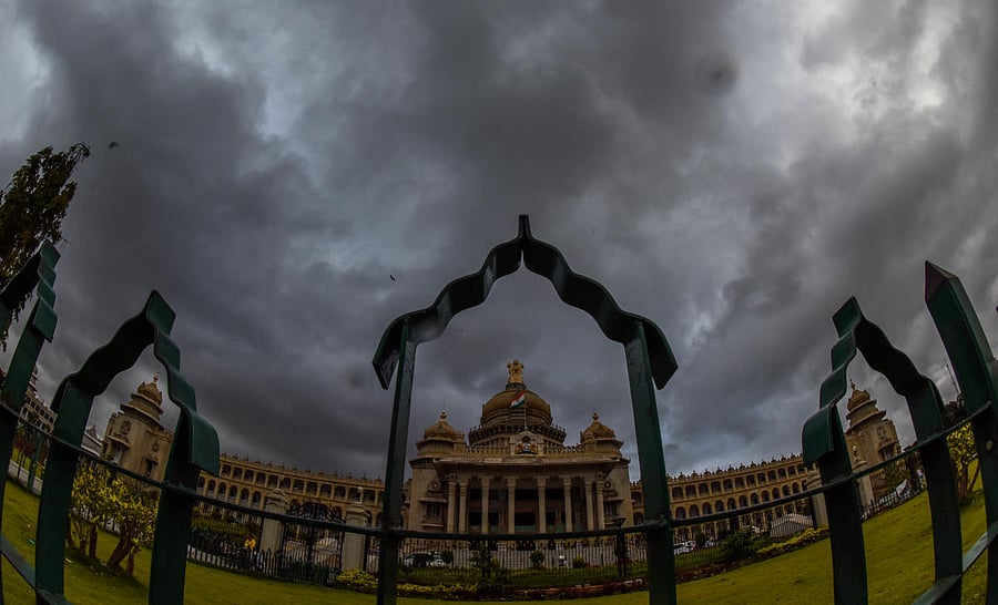 The minimum temperature in the city on Thursday had increased by 3.2 degree Celsius. DH photo