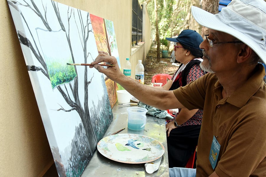 Artists depict industrial disaster on canvas at Kuncha Kahale held at Kadri Park in Mangaluru on Sunday.