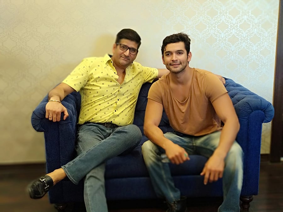 Designer Paresh Lamba was Diganth’s first choice to style his wedding attire. The duo got together on Saturday afternoon for the fitting.