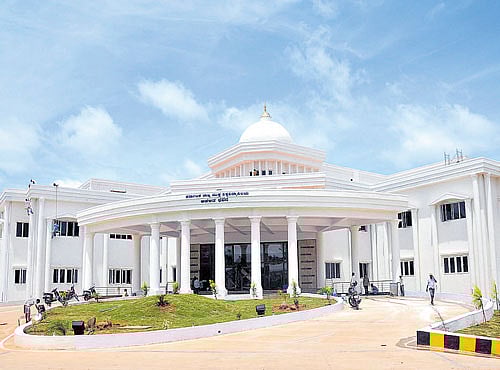 The administrative block of KSOU in Mysuru. DH FILE PHOTO