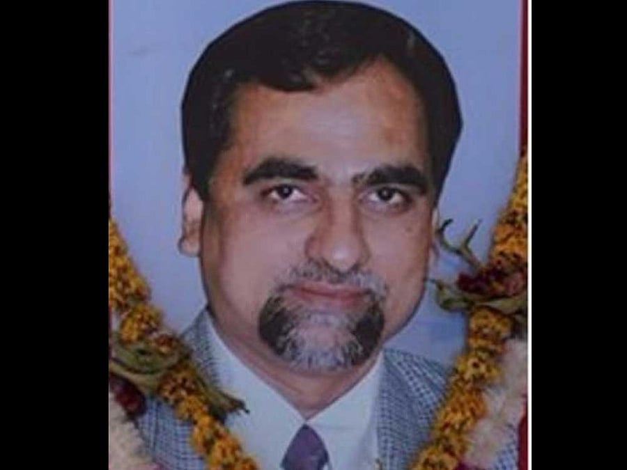 Gangster Sohrabuddin Shaikh, who the Gujarat police claimed was also a terrorist, was killed in an alleged fake encounter by the Gujarat and Rajasthan police in 2005. Image Courtesy: Twitter