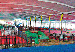 A view of the large pandal that has come up for Sundays rally where Yeddyurappa is scheduled to launch the Karnataka Janata Party. DH photo