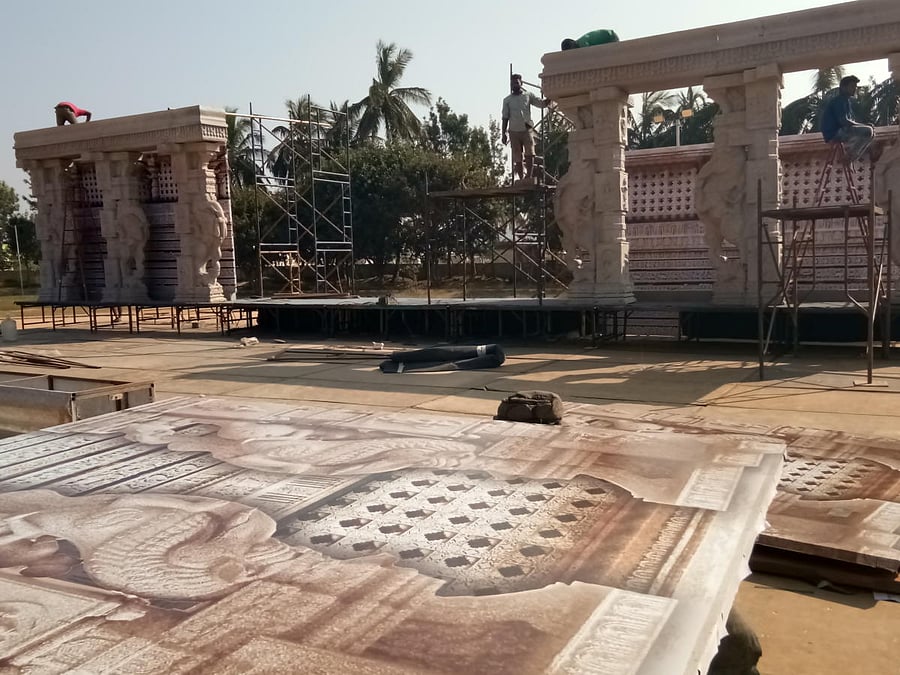 Chikkaballapur turns festive for its 10th birthday