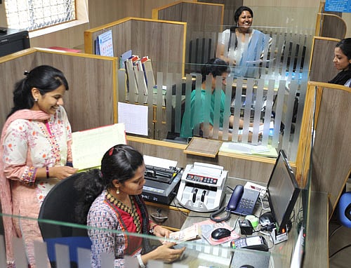 Women empowerment may be a catch phrase for policy-makers, but when it comes to running businesses, members of the fairer sex are not getting their due. DH file photo