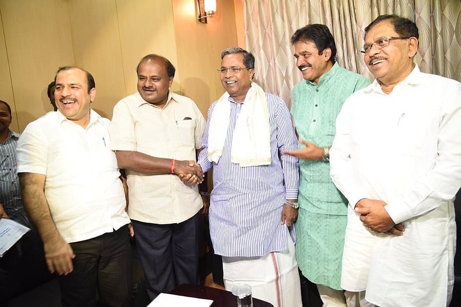 “Congress-JD(S) combine will win 190 to 200 seats across the country while the BJP would manage to win 130 seats in Lok Sabha elections,” Ivan D’Souza said quoting a pre-poll survey. (DH File Photo)