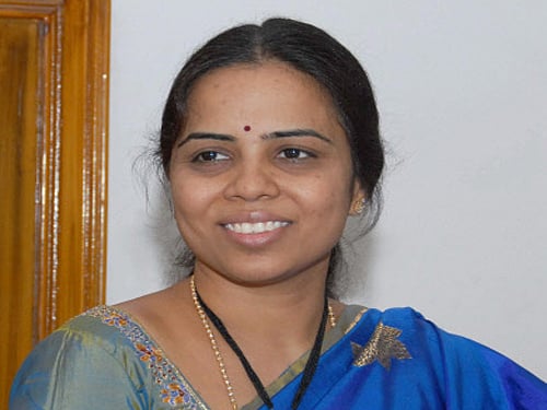 The Election Commission Monday clarified that YSR Congress' Shobha Nagi Reddy, who died in a road accident last week, will still be treated as a candidate in the elections to Andhra Pradesh's Allagadda assembly constituency and if she gets elected, a bye-election will be held. PTI file photo