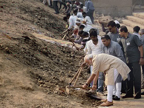 Prime Minister Narendra Modi Saturday nominated nine more people, including Uttar Pradesh Chief Minister Akhilesh Yadav, crickters Suresh Raina and Mohammad Kaif, and singer Kailash Kher, to take forward the message to clean India. PTI