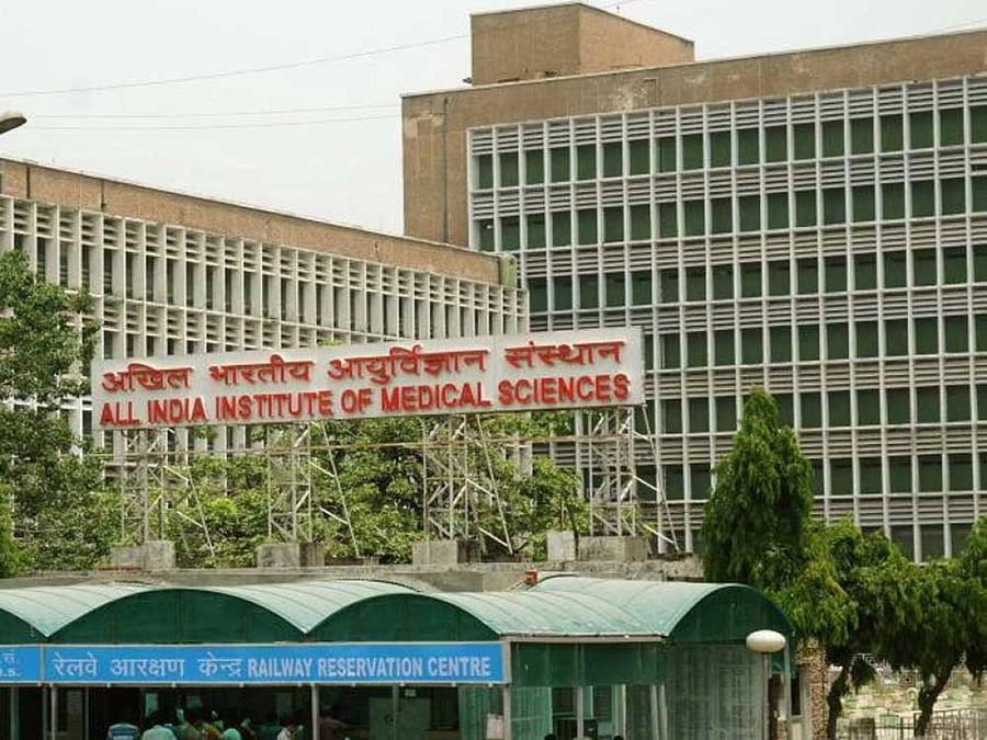 A committee has been formed under the chairmanship of Dean Dr Y K Gupta on the directions of the AIIMS Director to probe the incident involving the doctor, an assistant professor in the Department of Surgery at the premier medical institute, a source said. DH File Photo