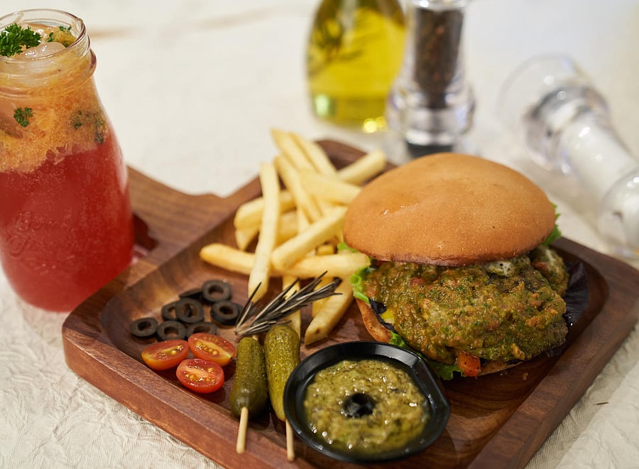 The Tandoori Chicken Burp at The Bundle Co.