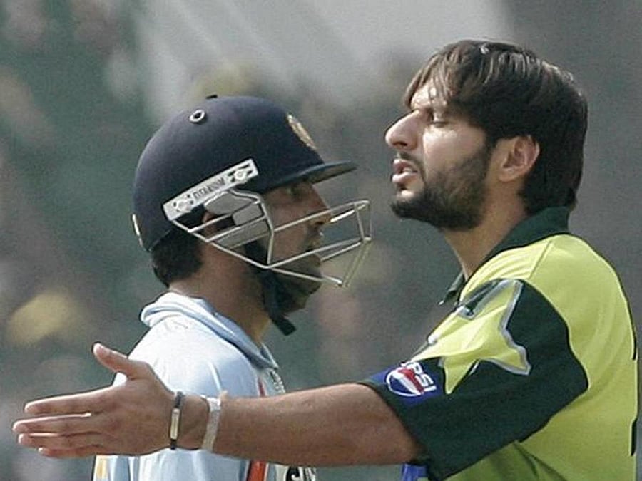 FROSTY RELATIONS There was no love lost between Gautam Gambhir and Shahid Afridi. File Photo