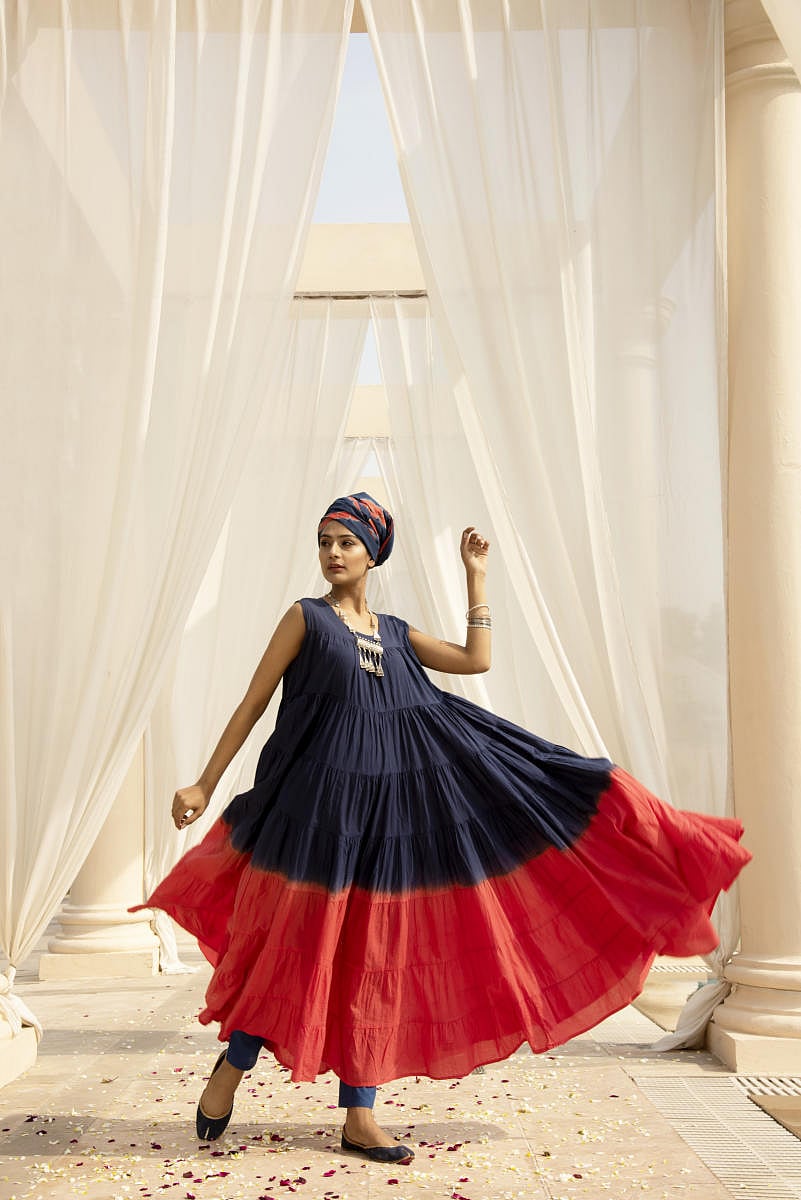 Regular printed floor-length kurtas have become a casual fashion trend nowadays.