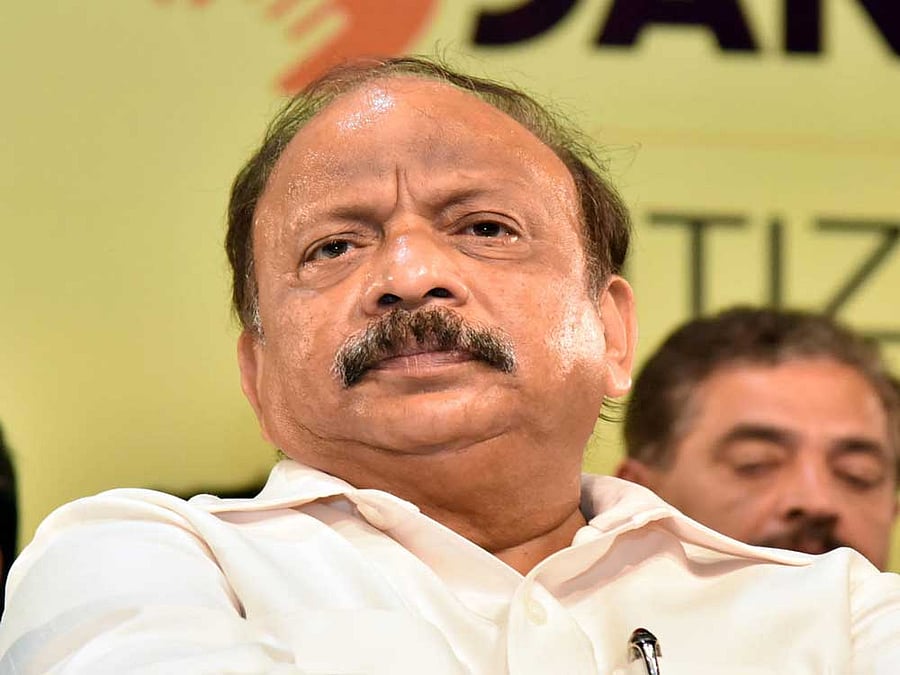 Senior Congress leader Roshan Baig. 
