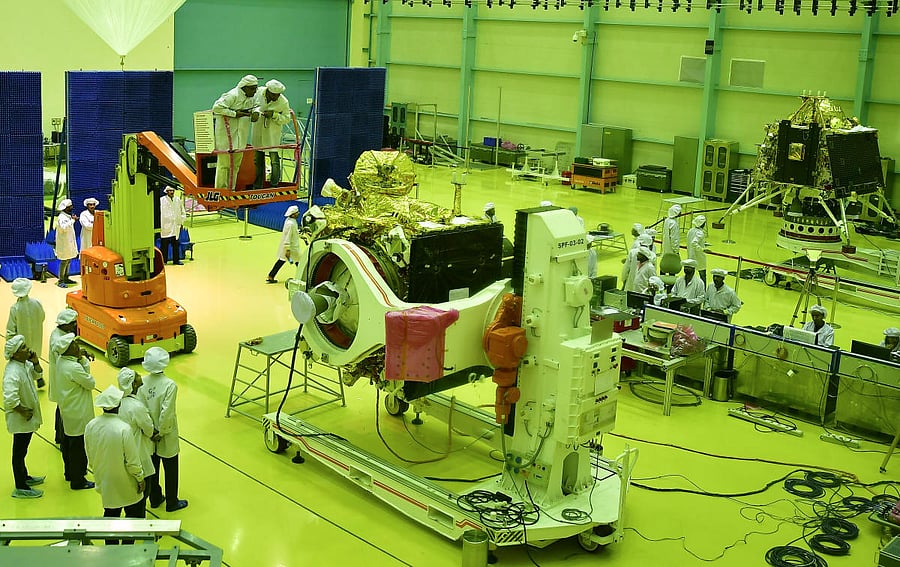  ISRO personnel busy in final stage checking of Chandrayan-2 orbiter and lander at ISRO Satelite Integration and testing establishment in Bengaluru. DH photo by Krishnakumar P S