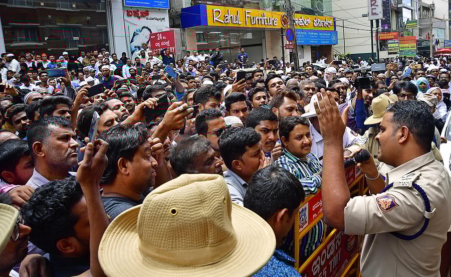 As of June 10, when the company suddenly shut down and Khan went incommunicado, the IMA Group had businesses encompassing bullion trading, retail jewellery, gold finance, infrastructure development, housing, book publishing, print media, education, healthcare, perfume and what not.